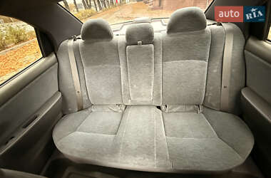 Седан Kia Magentis 2006 в  фото 27 Седан Kia Magentis 2006 в