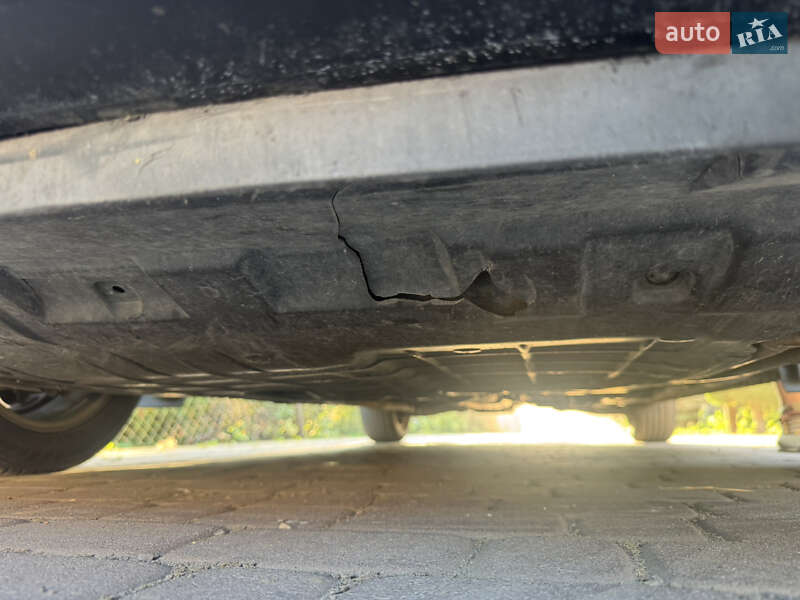 Седан Kia Magentis 2006 в Львове