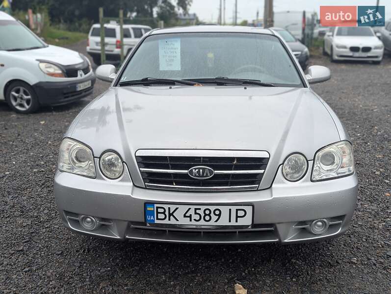 Седан Kia Magentis 2006 в Ровно