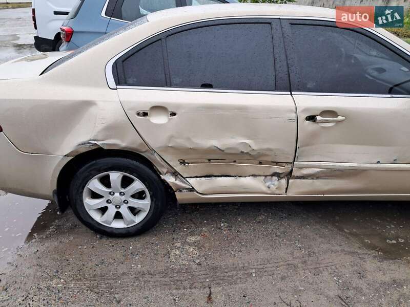 Седан Kia Magentis 2007 в Киеве фото 3 Седан Kia Magentis 2007 в Киеве