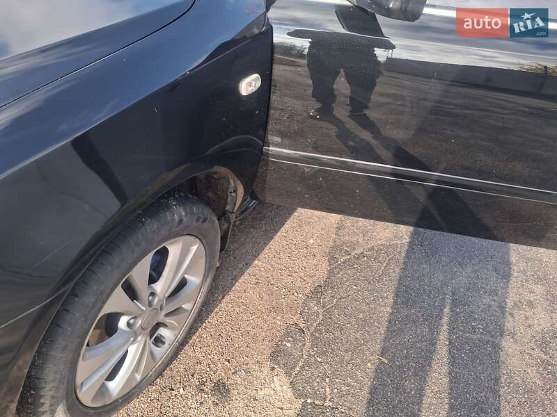 Седан Kia Magentis 2008 в Кременчуге