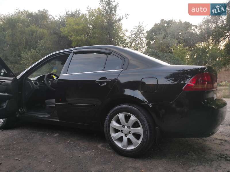 Седан Kia Magentis 2008 в Харькове
