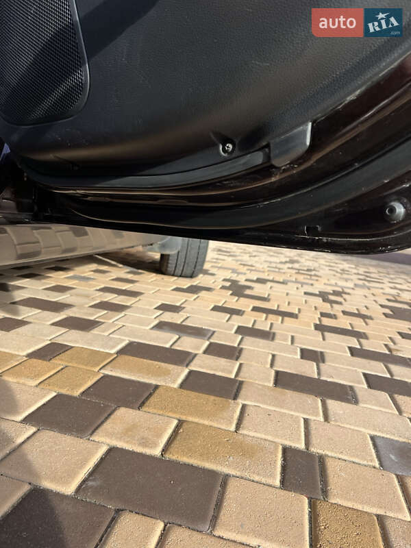 Седан Kia Magentis 2007 в Измаиле