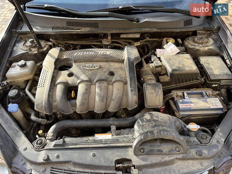 Седан Kia Magentis 2007 в Измаиле