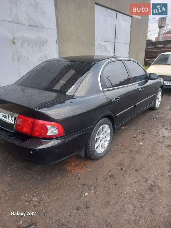 Седан Kia Magentis 2004 в Летичіві