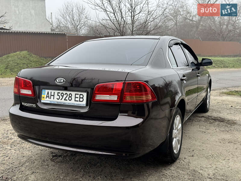 Седан Kia Magentis 2008 в Кам'янському