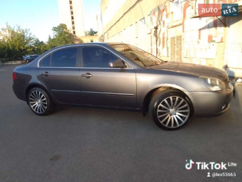 Седан Kia Magentis 2008 в Києві