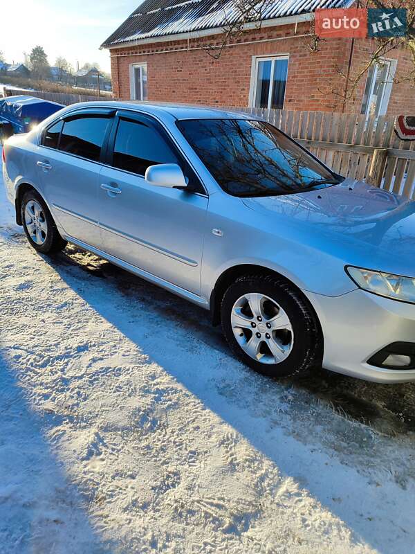 Седан Kia Magentis 2008 в Києві