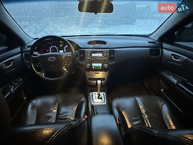 Седан Kia Magentis 2008 в Глобиному