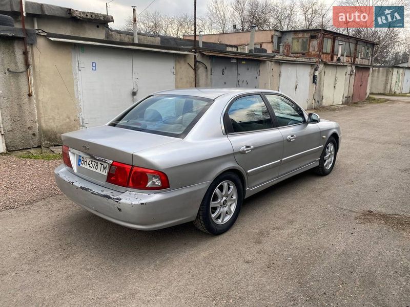 Kia Magentis 2004