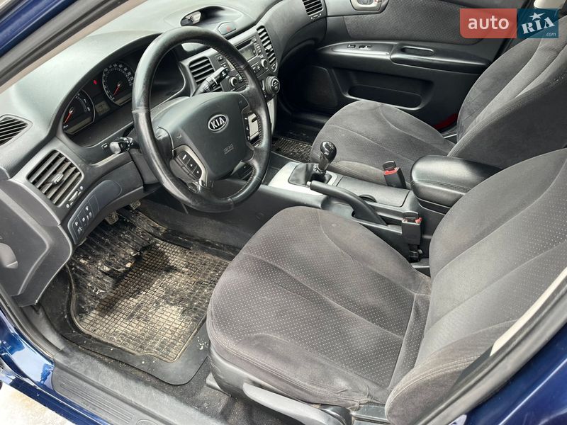Седан Kia Magentis 2008 в Ахтырке
