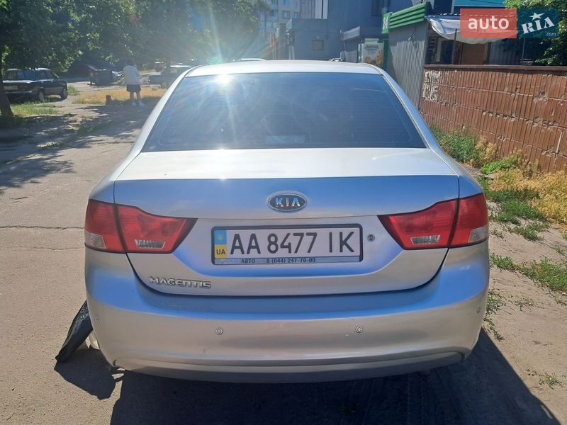 Седан Kia Magentis 2009 в Киеве