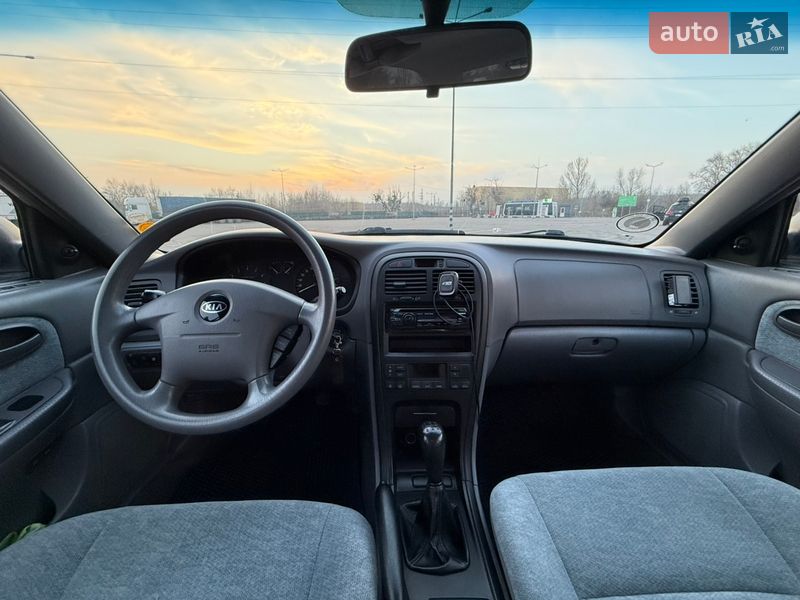 Седан Kia Magentis 2004 в Киеве фото 10 Седан Kia Magentis 2004 в Киеве