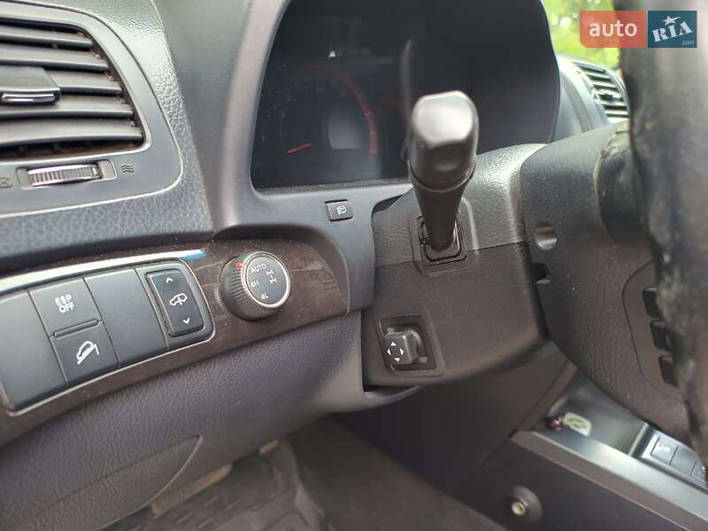 Внедорожник / Кроссовер Kia Mohave 2011 в Харькове