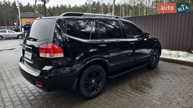 Позашляховик / Кросовер Kia Mohave 2011 в Ірпені