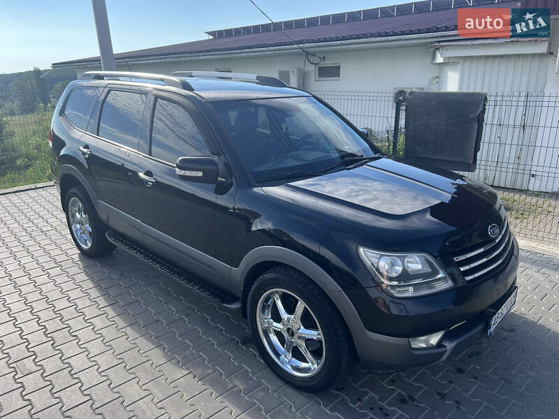 Внедорожник / Кроссовер Kia Mohave 2012 в 
