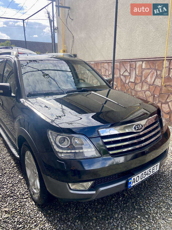 Внедорожник / Кроссовер Kia Mohave 2012 в 