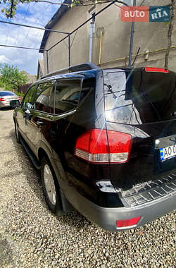 Внедорожник / Кроссовер Kia Mohave 2012 в 