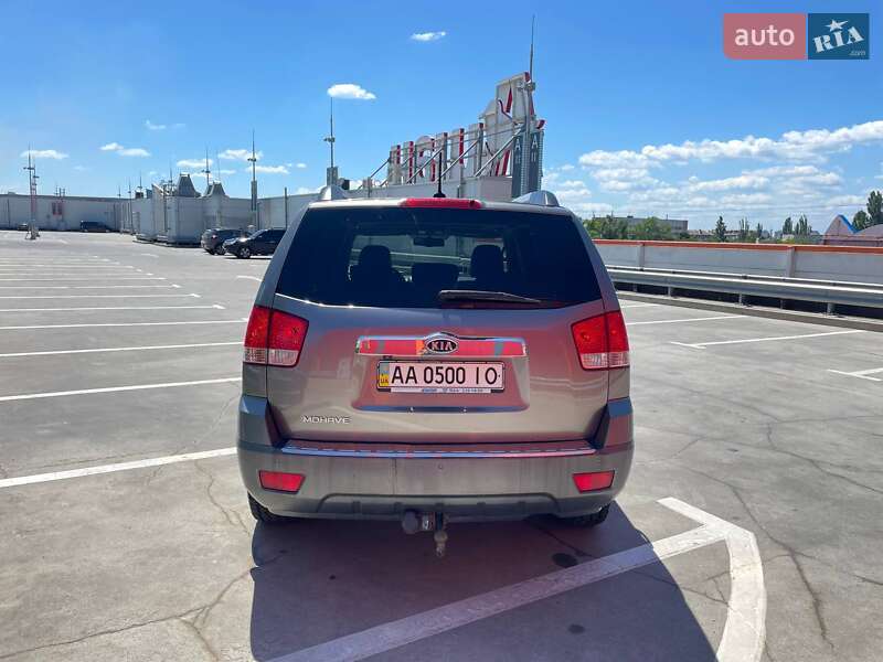 Внедорожник / Кроссовер Kia Mohave 2012 в Киеве фото 6 Внедорожник / Кроссовер Kia Mohave 2012 в Киеве