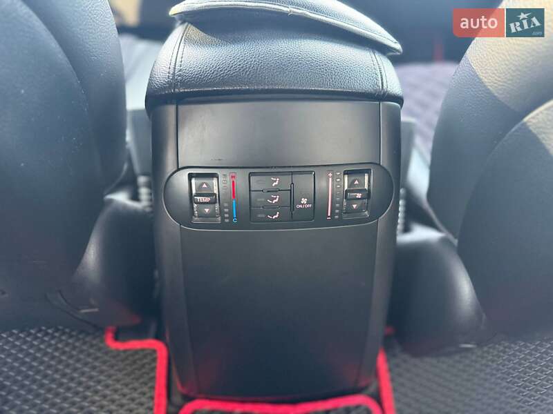 Внедорожник / Кроссовер Kia Mohave 2009 в Одессе фото 27 Внедорожник / Кроссовер Kia Mohave 2009 в Одессе