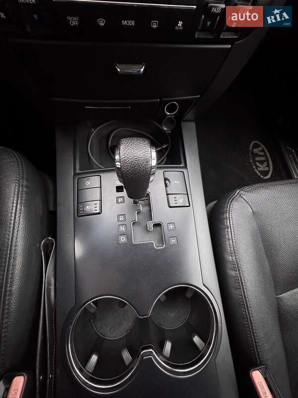 Внедорожник / Кроссовер Kia Mohave 2011 в Киеве