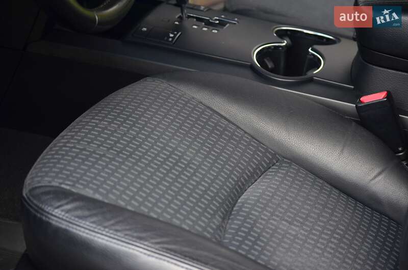 Позашляховик / Кросовер Kia Mohave 2011 в Дніпрі