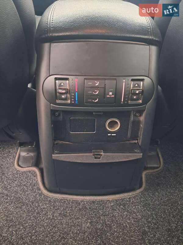 Позашляховик / Кросовер Kia Mohave 2010 в Баштанці фото 19 Позашляховик / Кросовер Kia Mohave 2010 в Баштанці