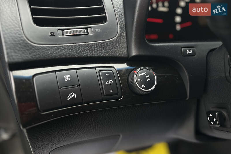 Внедорожник / Кроссовер Kia Mohave 2011 в Коломые фото 16 Внедорожник / Кроссовер Kia Mohave 2011 в Коломые