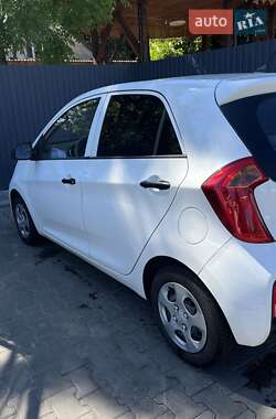 Хэтчбек Kia Morning 2016 в 