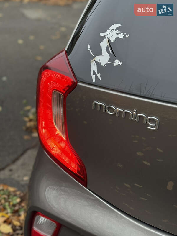 Хэтчбек Kia Morning 2018 в Чернигове