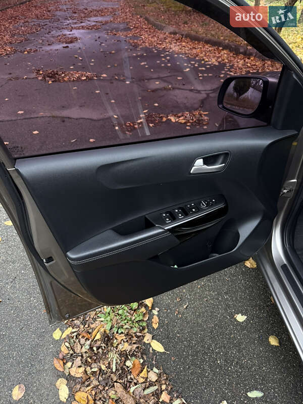 Хэтчбек Kia Morning 2018 в Чернигове