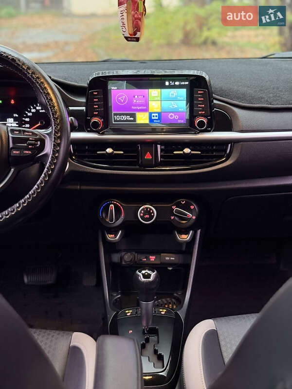 Хэтчбек Kia Morning 2018 в Чернигове