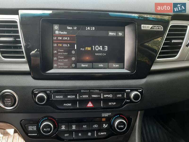 Позашляховик / Кросовер Kia Niro 2019 в Чернігові фото 12 Позашляховик / Кросовер Kia Niro 2019 в Чернігові