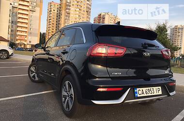 Внедорожник / Кроссовер Kia Niro 2018 в Черкассах