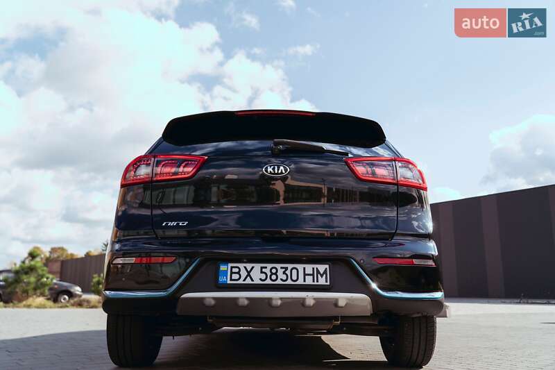 Внедорожник / Кроссовер Kia Niro 2018 в Хмельницком