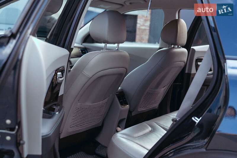 Внедорожник / Кроссовер Kia Niro 2018 в Хмельницком