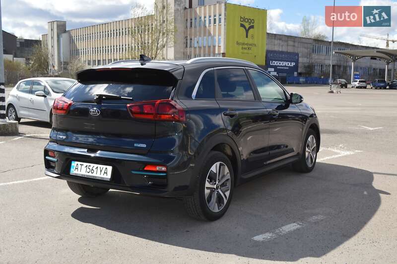 Внедорожник / Кроссовер Kia Niro 2021 в Ивано-Франковске