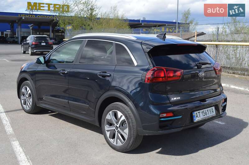 Внедорожник / Кроссовер Kia Niro 2021 в Ивано-Франковске