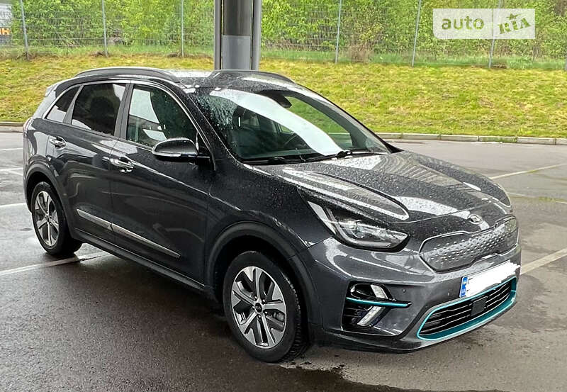 Внедорожник / Кроссовер Kia Niro 2018 в Львове