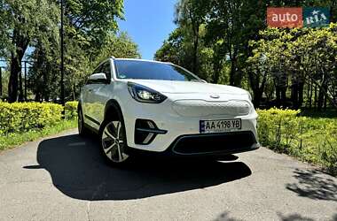 Внедорожник / Кроссовер Kia Niro 2021 в 
