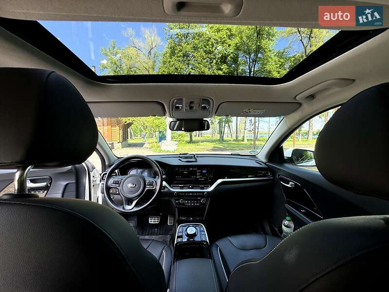 Внедорожник / Кроссовер Kia Niro 2021 в Киеве