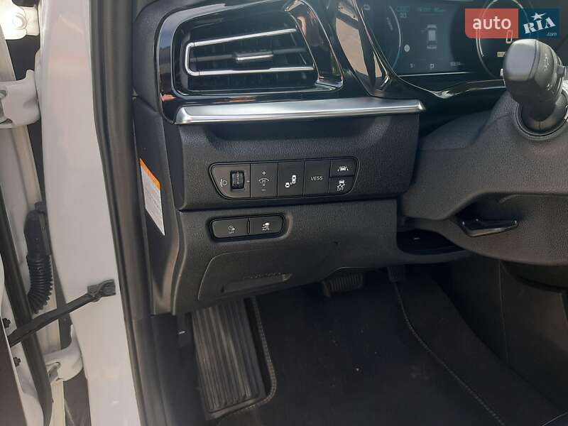 Позашляховик / Кросовер Kia Niro 2020 в Вінниці фото 25 Позашляховик / Кросовер Kia Niro 2020 в Вінниці
