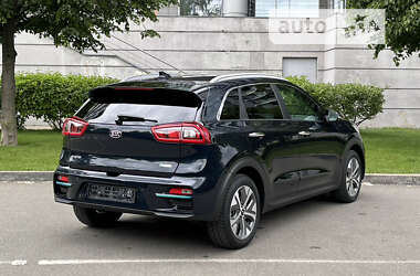 Внедорожник / Кроссовер Kia Niro 2019 в Киеве