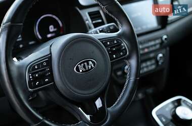 Внедорожник / Кроссовер Kia Niro 2019 в 