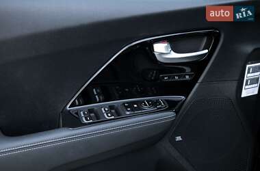Внедорожник / Кроссовер Kia Niro 2019 в 