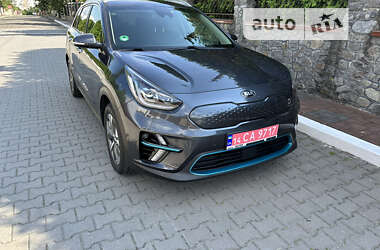 Внедорожник / Кроссовер Kia Niro 2019 в Хмельницком