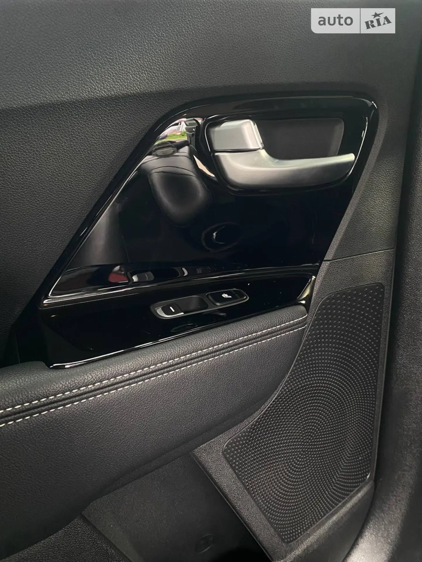 2019 Kia Niro - мініатюра 8