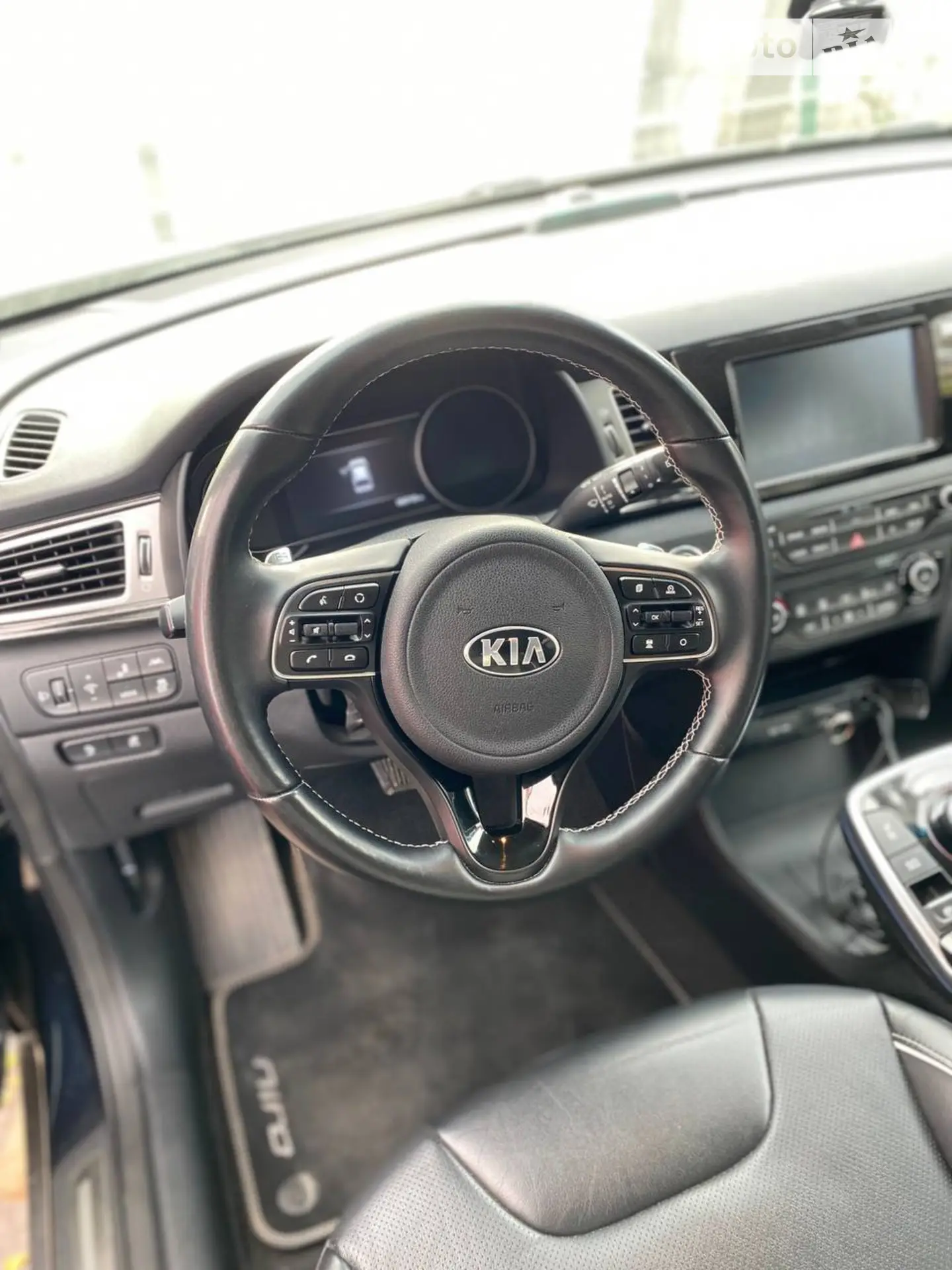 2019 Kia Niro - мініатюра 29