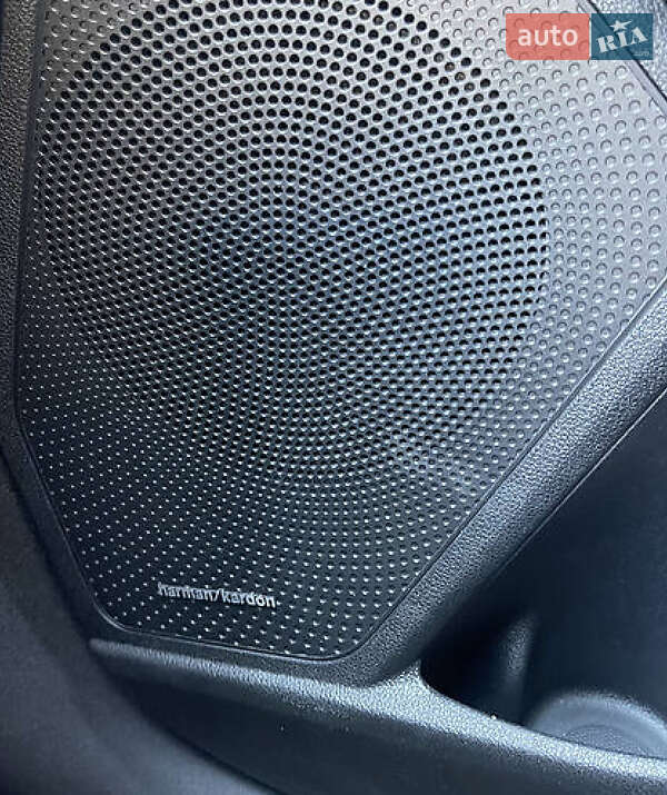 Внедорожник / Кроссовер Kia Niro 2018 в Киеве фото 20 Внедорожник / Кроссовер Kia Niro 2018 в Киеве