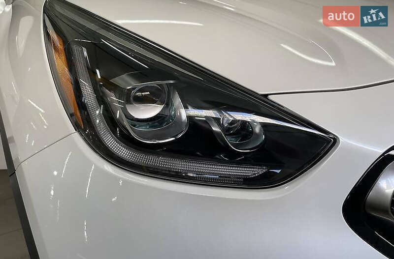 Внедорожник / Кроссовер Kia Niro 2018 в Киеве фото 7 Внедорожник / Кроссовер Kia Niro 2018 в Киеве